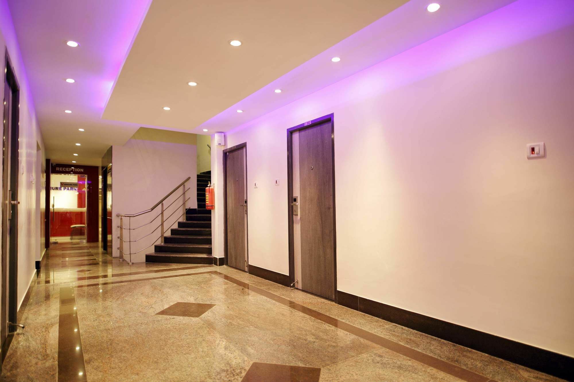 Venture Park, Omr, Thoraipakkam, Chennai Hotel Exterior foto