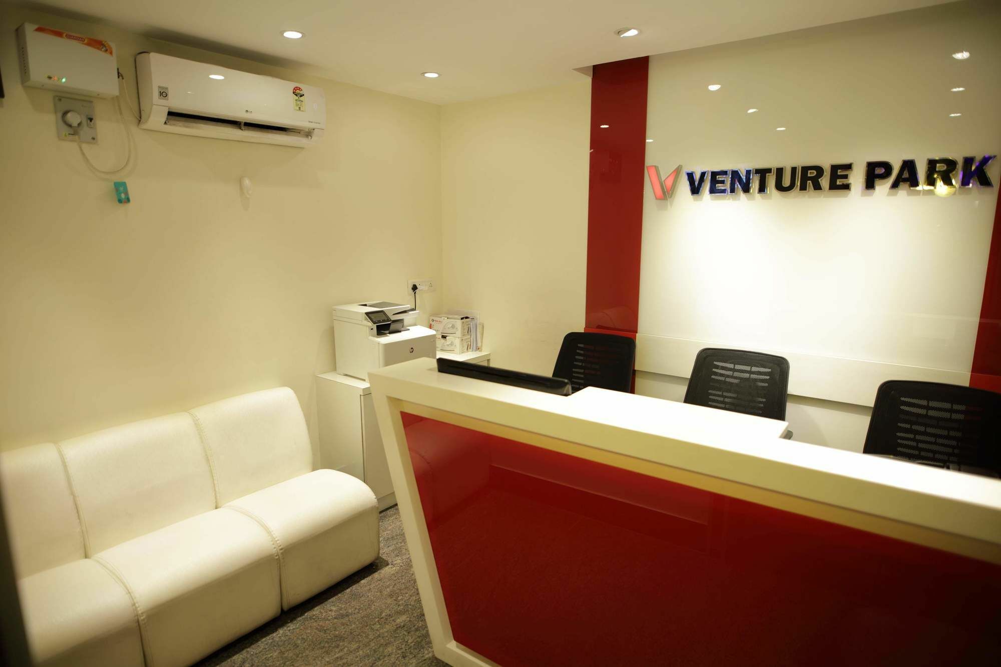 Venture Park, Omr, Thoraipakkam, Chennai Hotel Exterior foto